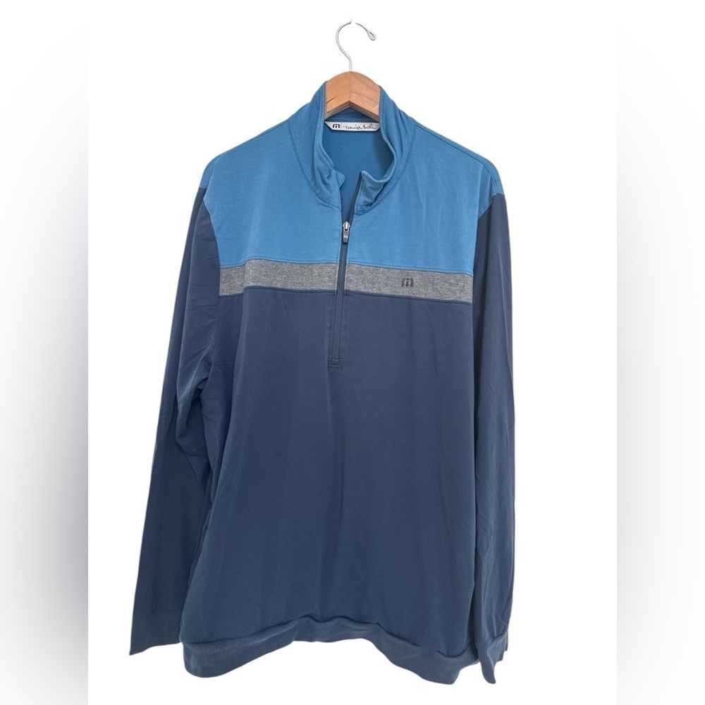 Travis Mathew Men's Blue and Gray Golf Half-Zip Size XXL